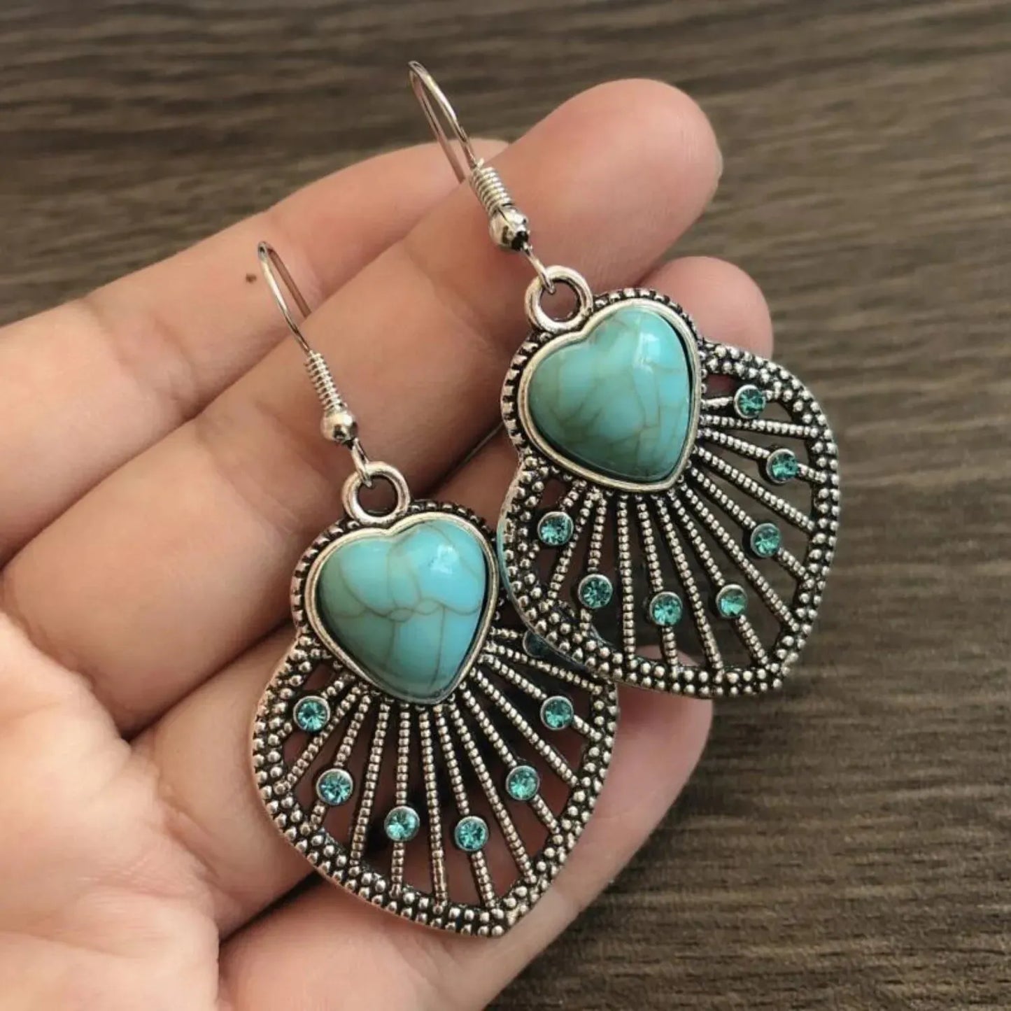 Artificial Turquoise Rhinestone Heart and Leaf Shape Earrings Earrings - Tophatter Daily Deals