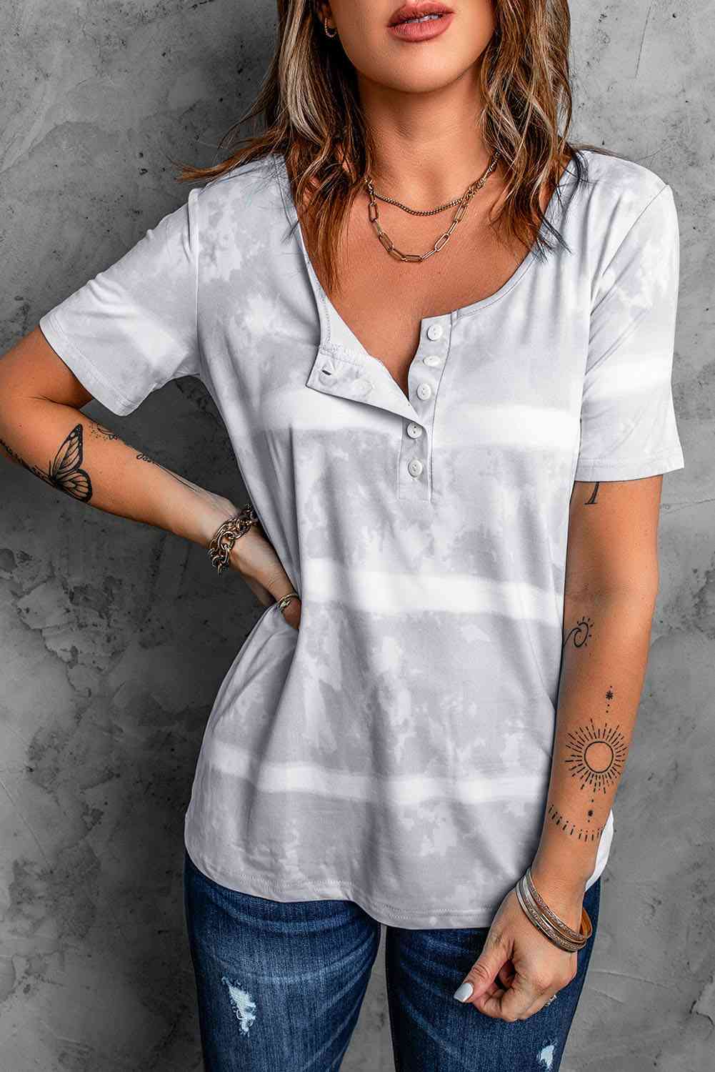 Tie-Dye Henley T-Shirt White Gray Women's T-Shirts - Tophatter Daily Deals