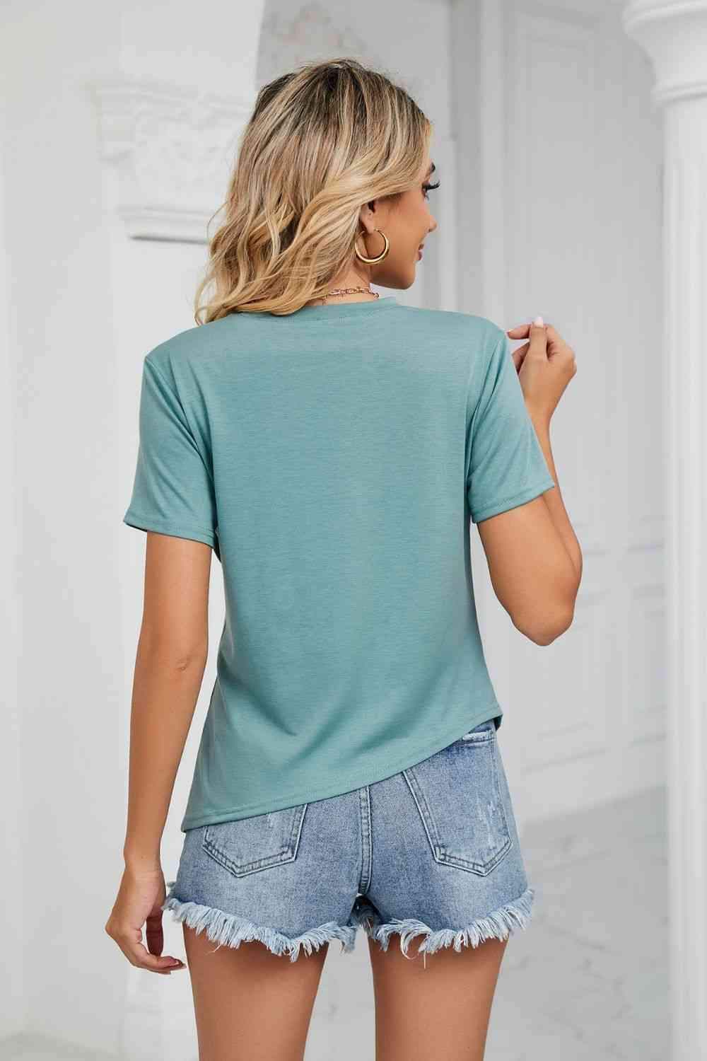 Ruched Hem Detail Crewneck T-Shirt Women's T-Shirts - Tophatter Daily Deals