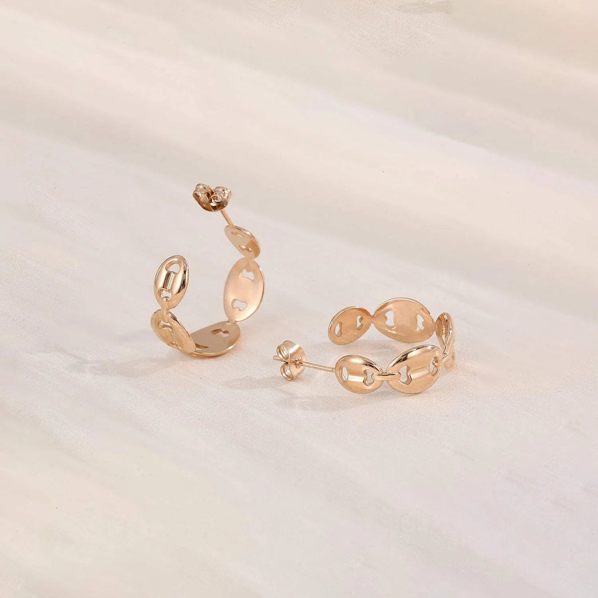 Stainless Steel C-Hoop Earrings Earrings - Tophatter Daily Deals