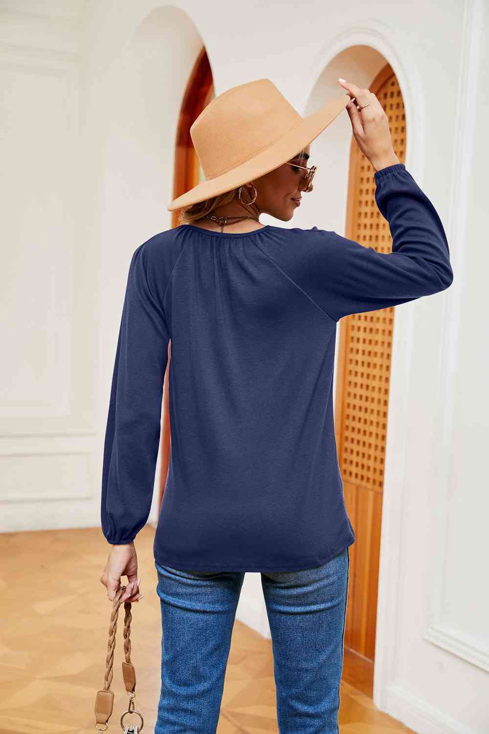 V-Neck Long Sleeve T-Shirt Women's T-Shirts - Tophatter Daily Deals