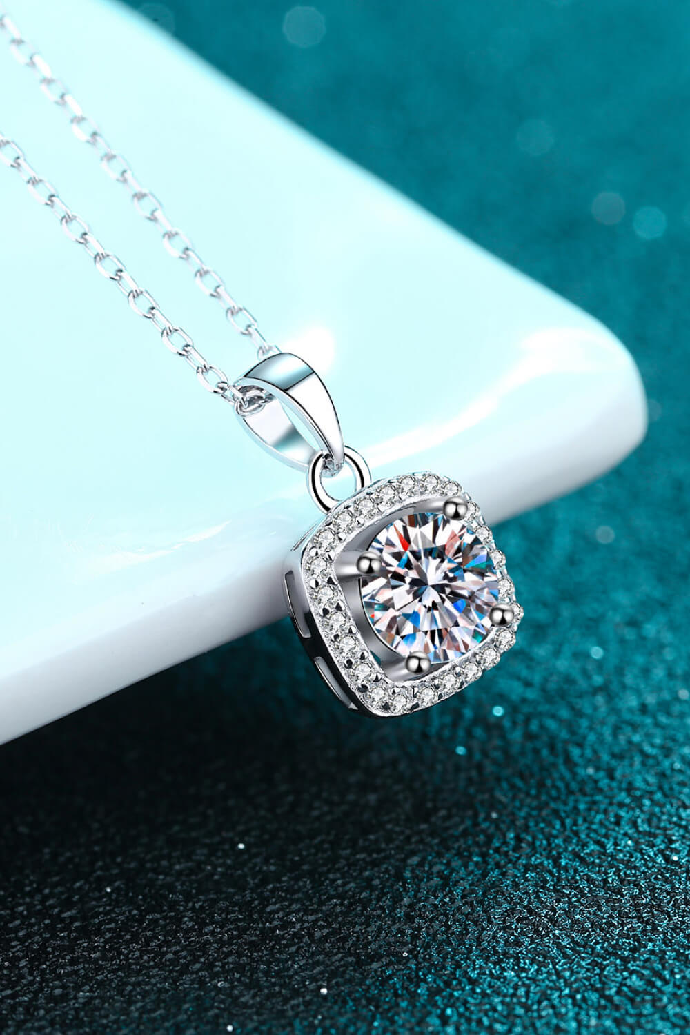 Moissanite Square Pendant Chain Necklace Moissanite - Tophatter Daily Deals