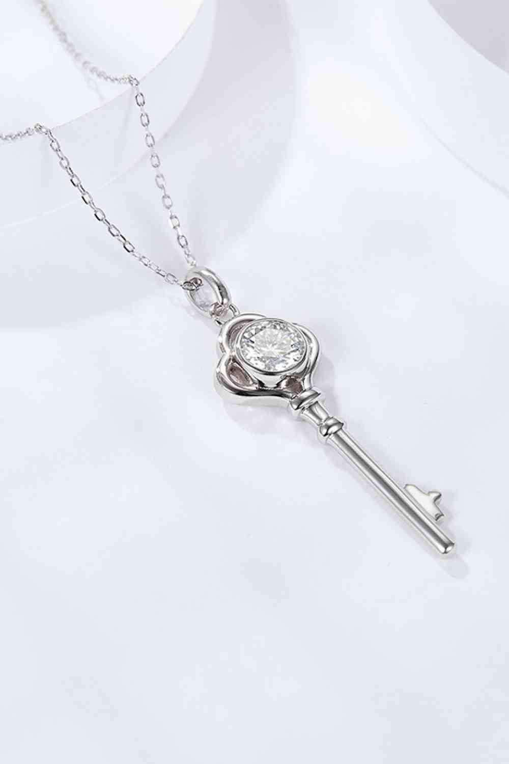 925 Sterling Silver 1 Carat Moissanite Key Pendant Necklace Moissanite - Tophatter Daily Deals