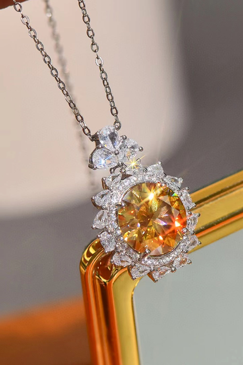 5 Carat Yellow Moissanite Pendant Necklace Moissanite - Tophatter Daily Deals