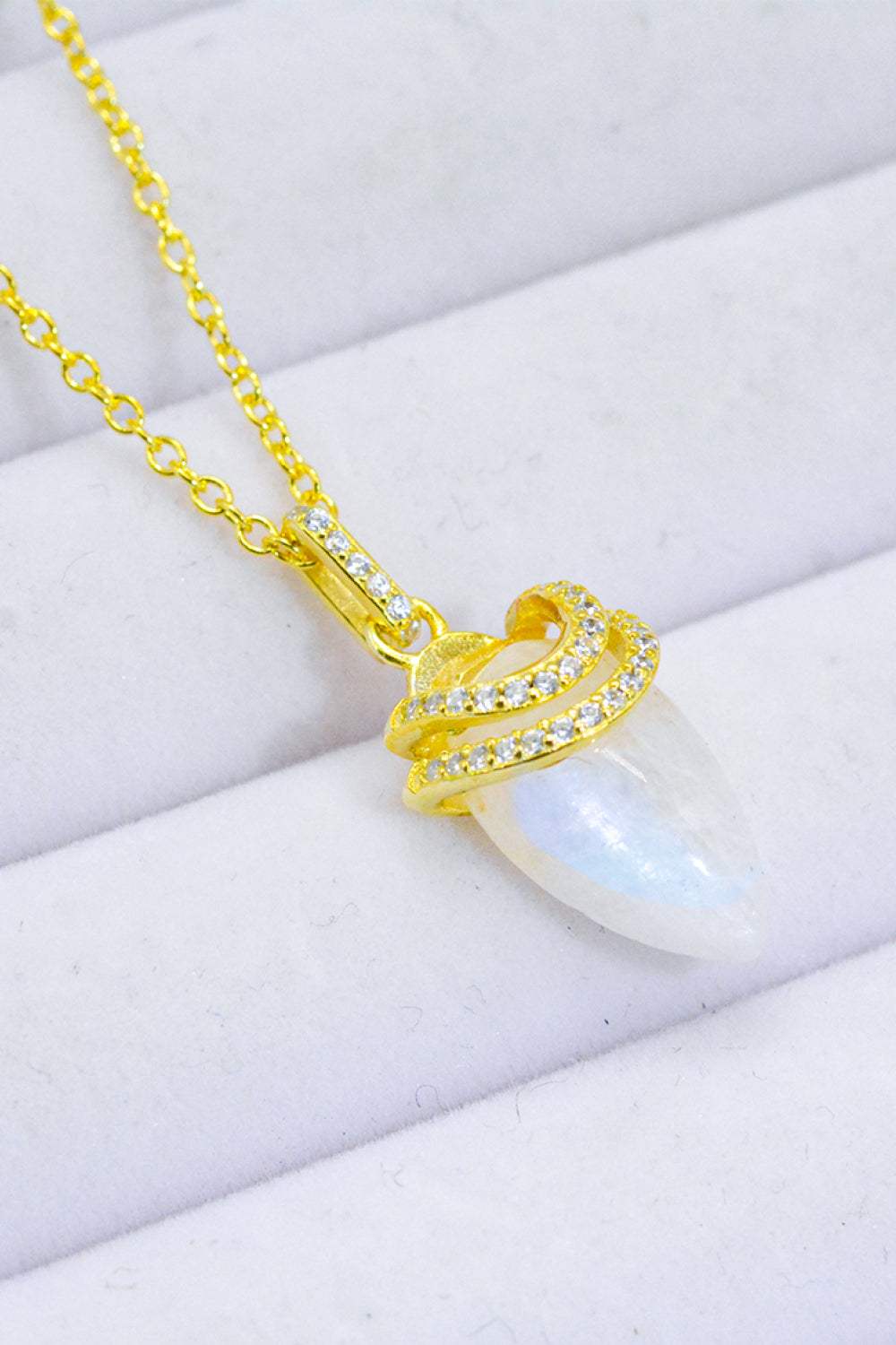 18K Gold-Plated Moonstone Pendant Necklace Moonstone - Tophatter Daily Deals