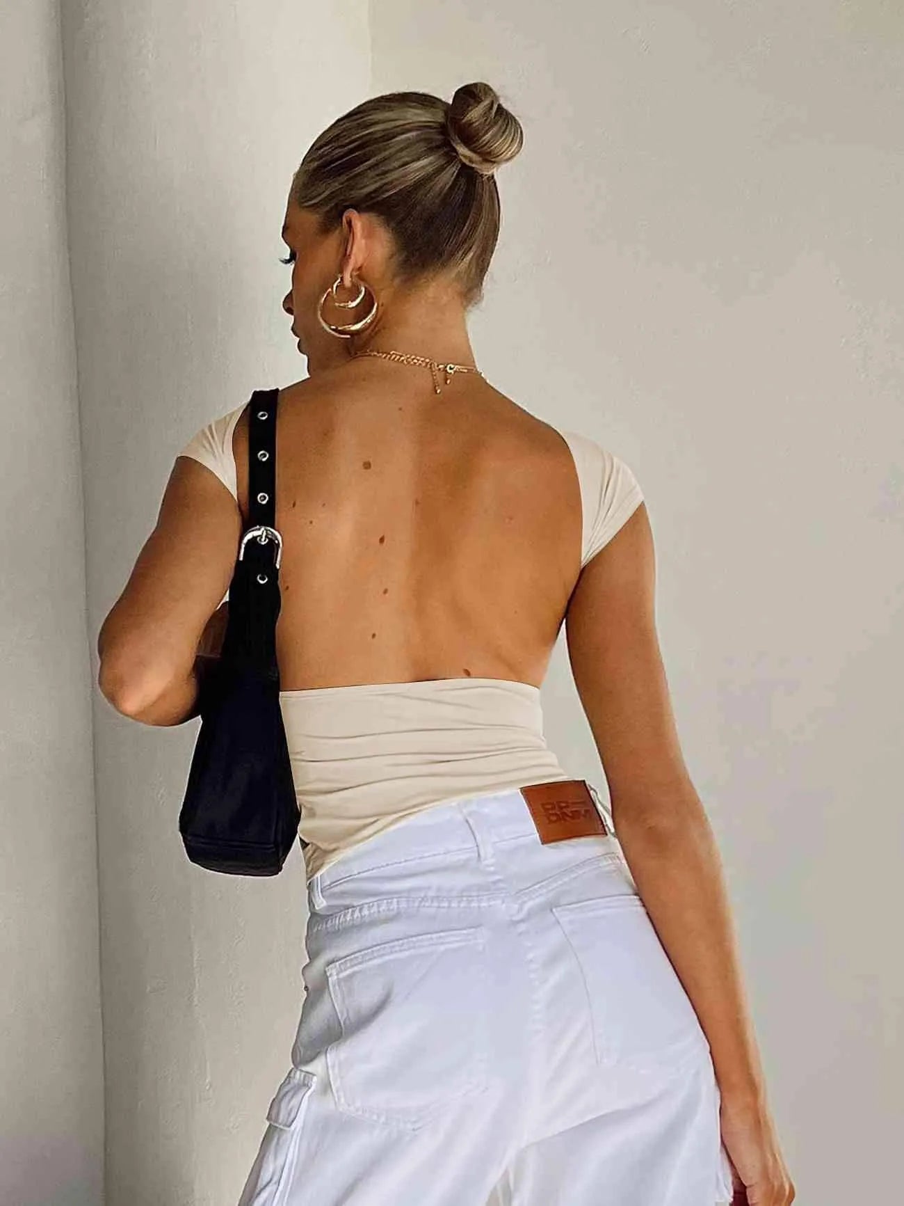 Backless Short Sleeve Cropped Blouse Blouses - Tophatter Daily Deals
