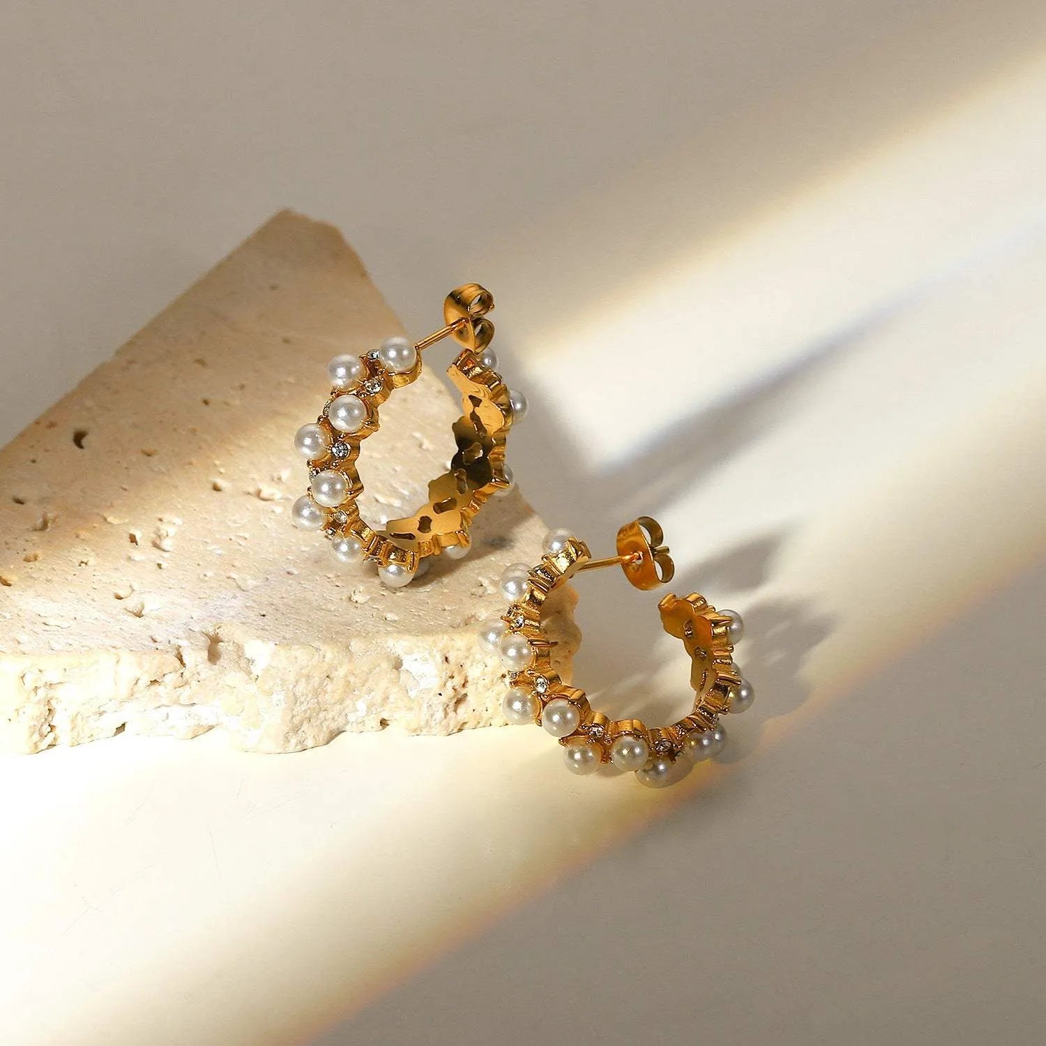 Pearl Rhinestone C-Hoop Earrings Earrings - Tophatter Daily Deals