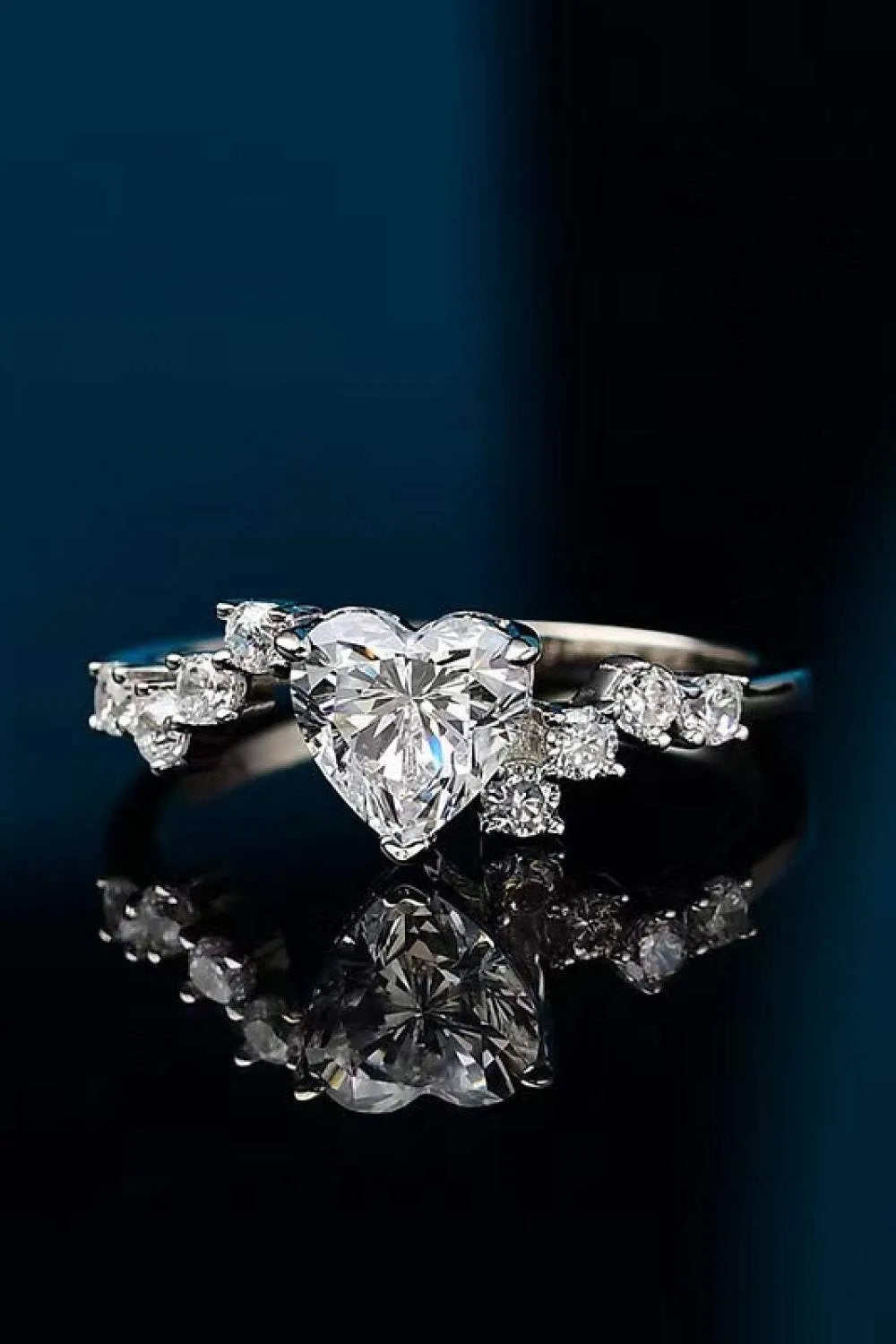 1 Carat Moissanite Heart 925 Sterling Silver Ring Silver Rings - Tophatter Daily Deals