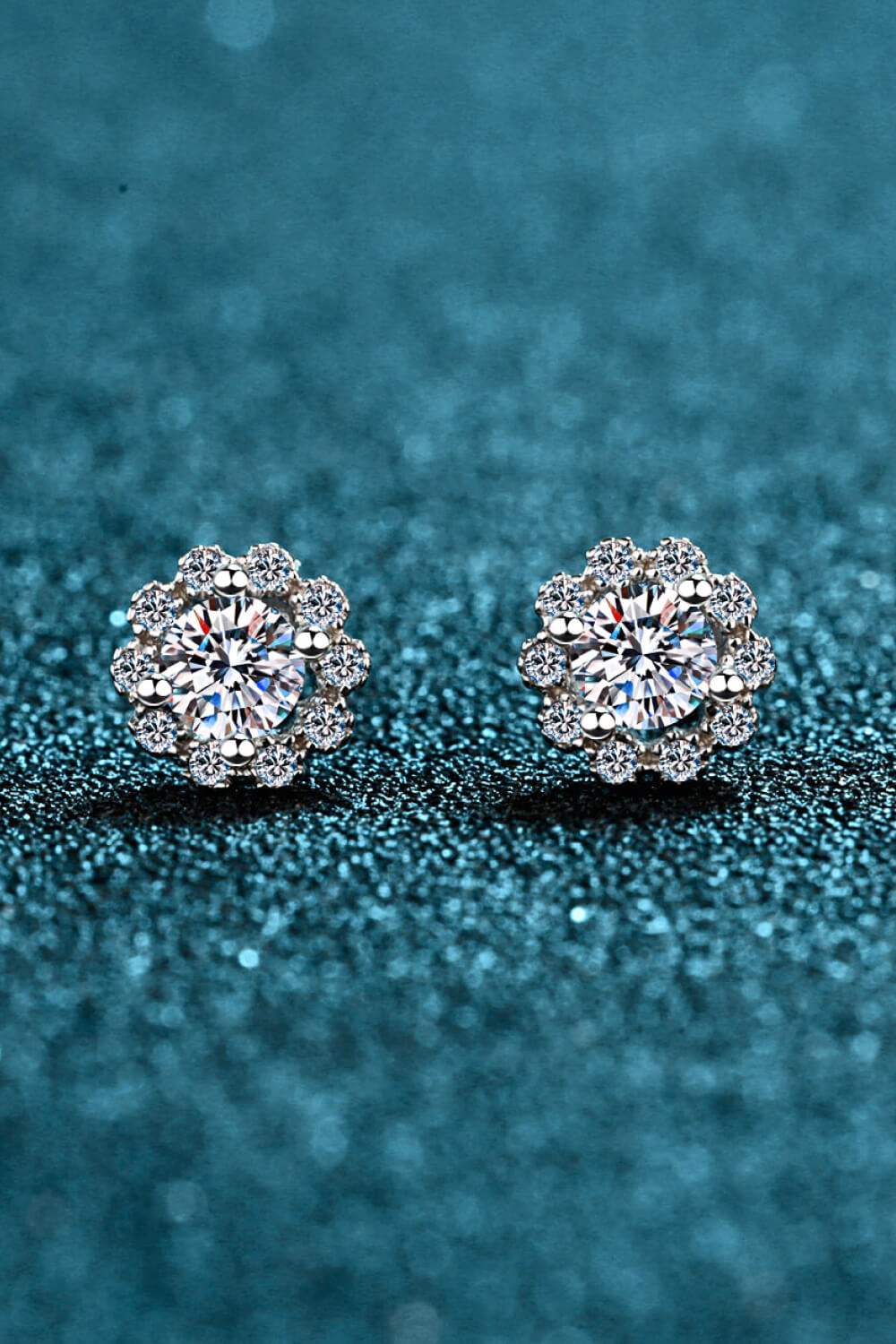 Moissanite Floral-Shaped Stud Earrings Moissanite - Tophatter Daily Deals