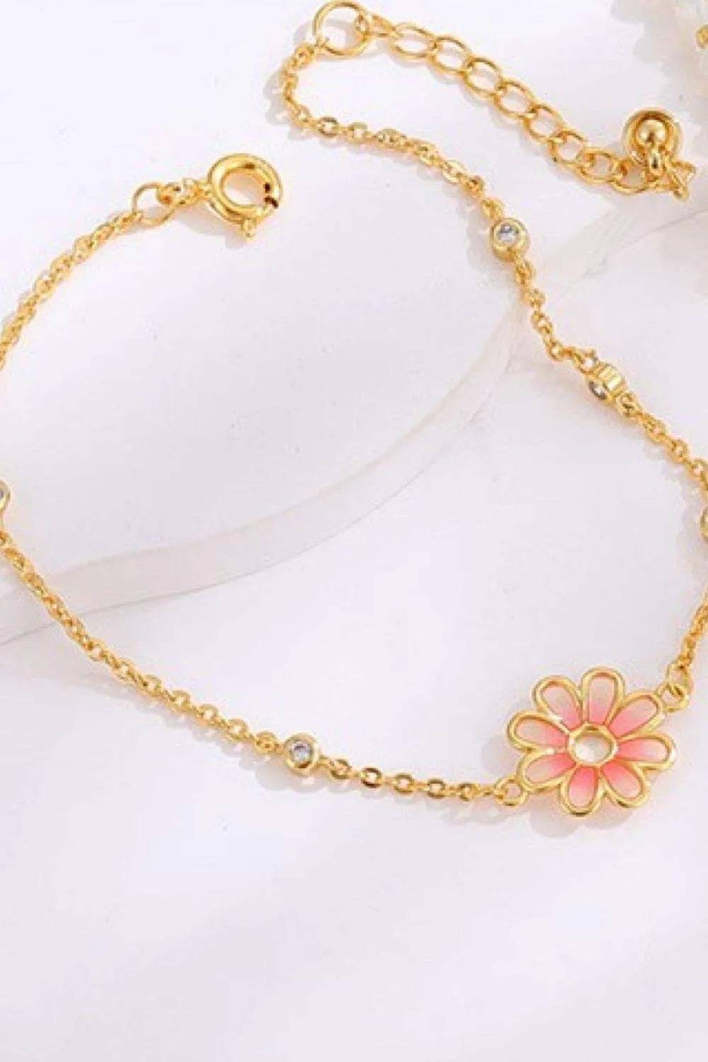 Flower Chain Bracelet Bracelets - Tophatter Daily Deals