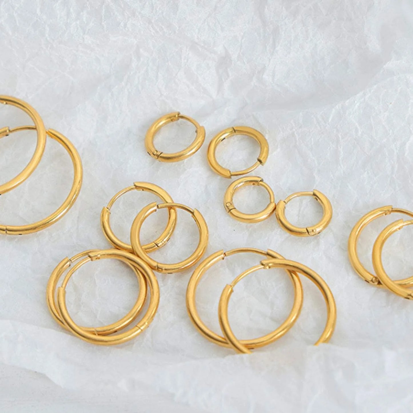 18K Gold-Plated Huggie Earrings Earrings - Tophatter Daily Deals