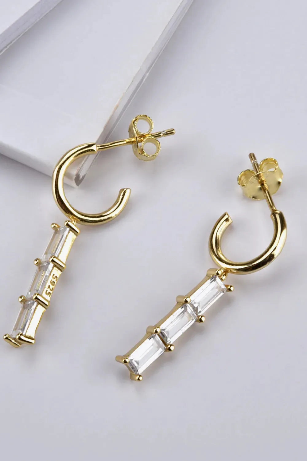 Inlaid Zircon 925 Sterling Silver Earrings Earrings - Tophatter Daily Deals