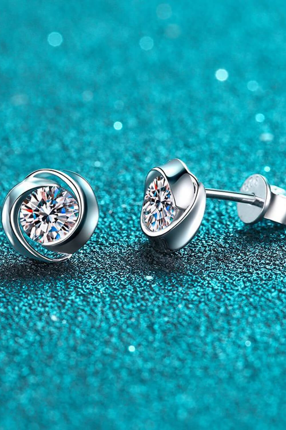 Feeling Fun Moissanite Stud Earrings Moissanite - Tophatter Daily Deals