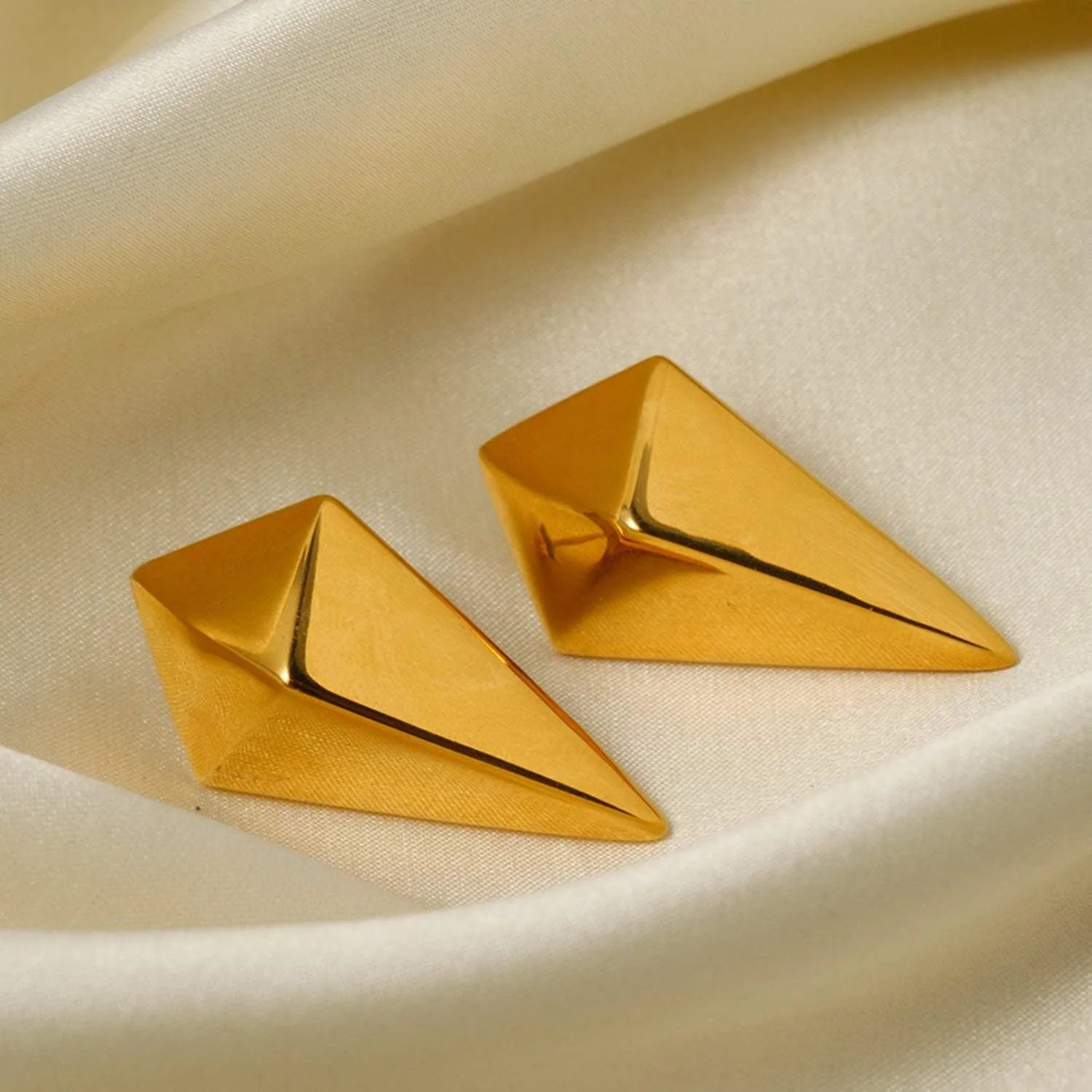 Stainless Steel 18K Gold-Plated Geometric Earrings Earrings - Tophatter Daily Deals