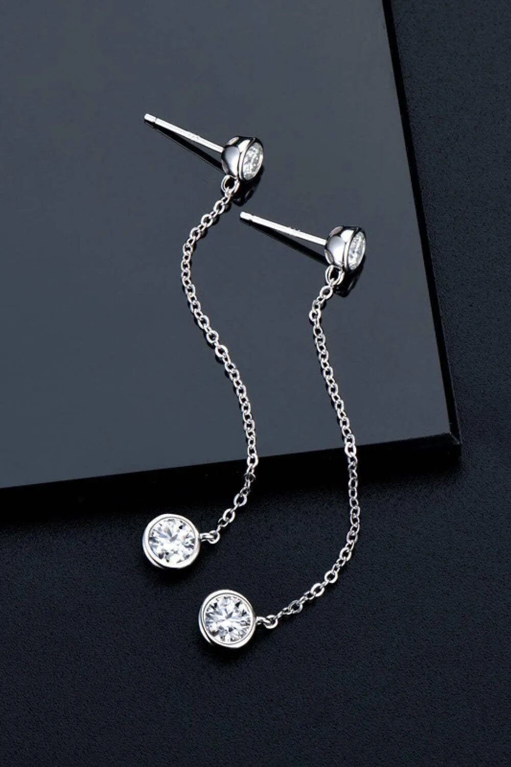 Adored Moissanite Chain Earrings Moissanite - Tophatter Daily Deals