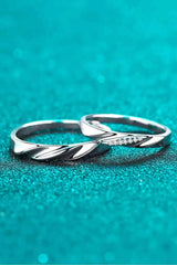 Minimalist 925 Sterling Silver Rhodium-Plated Ring Moissanite - Tophatter Daily Deals