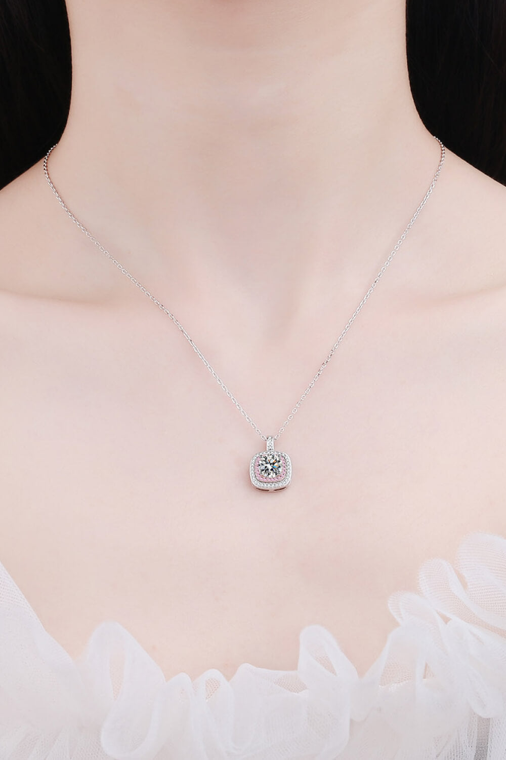 Adored Moissanite Geometric Pendant Necklace Moissanite - Tophatter Daily Deals