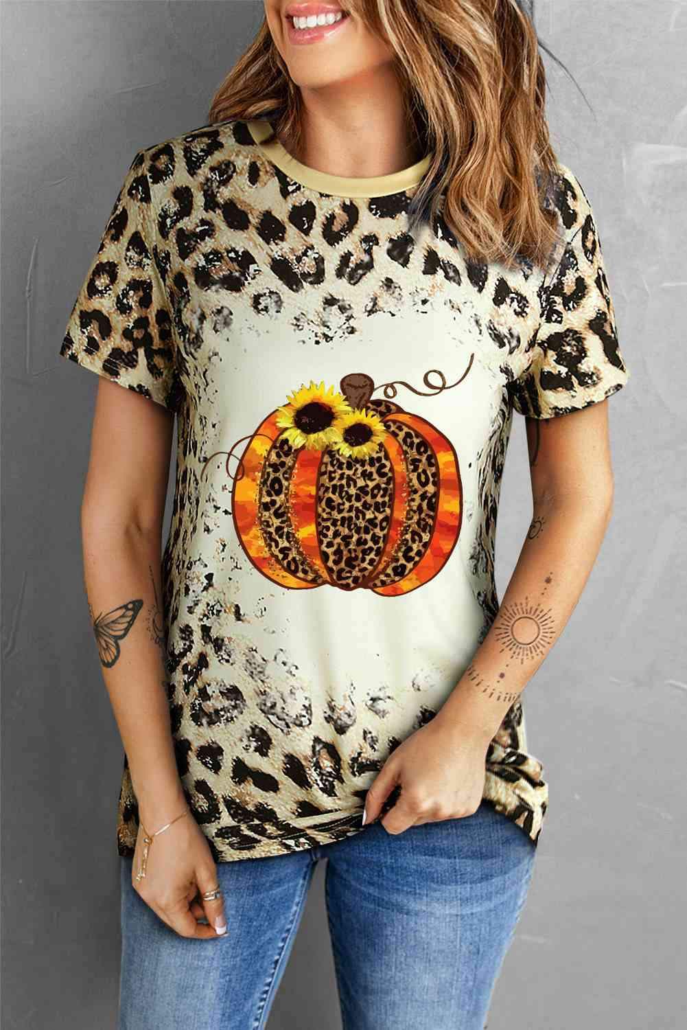 Leopard Pumpkin Graphic Round Neck Tee Leopard Women's T-Shirts - Tophatter Daily Deals