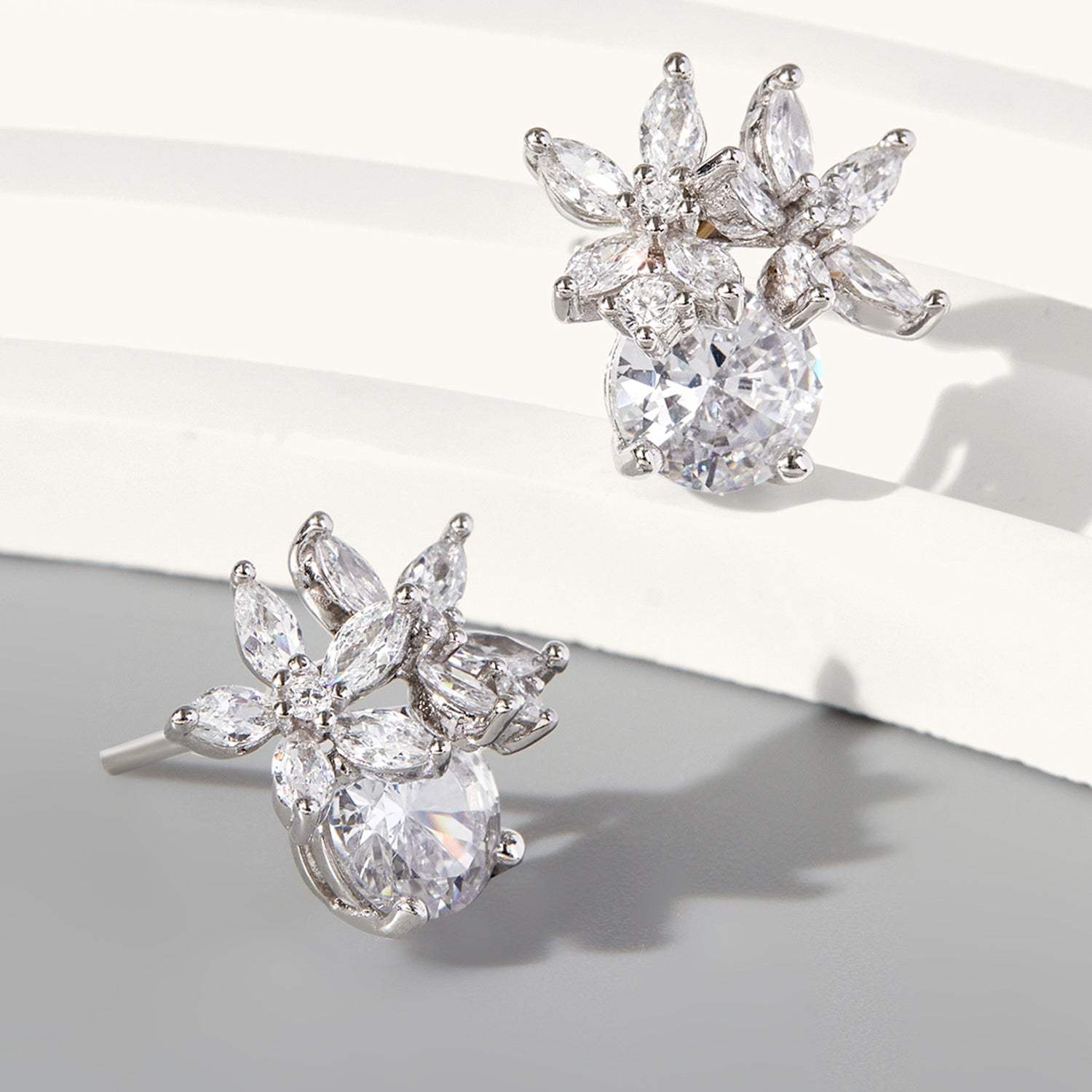 Zircon 925 Sterling Silver Flower Stud Earrings Silver One Size Earrings - Tophatter Daily Deals