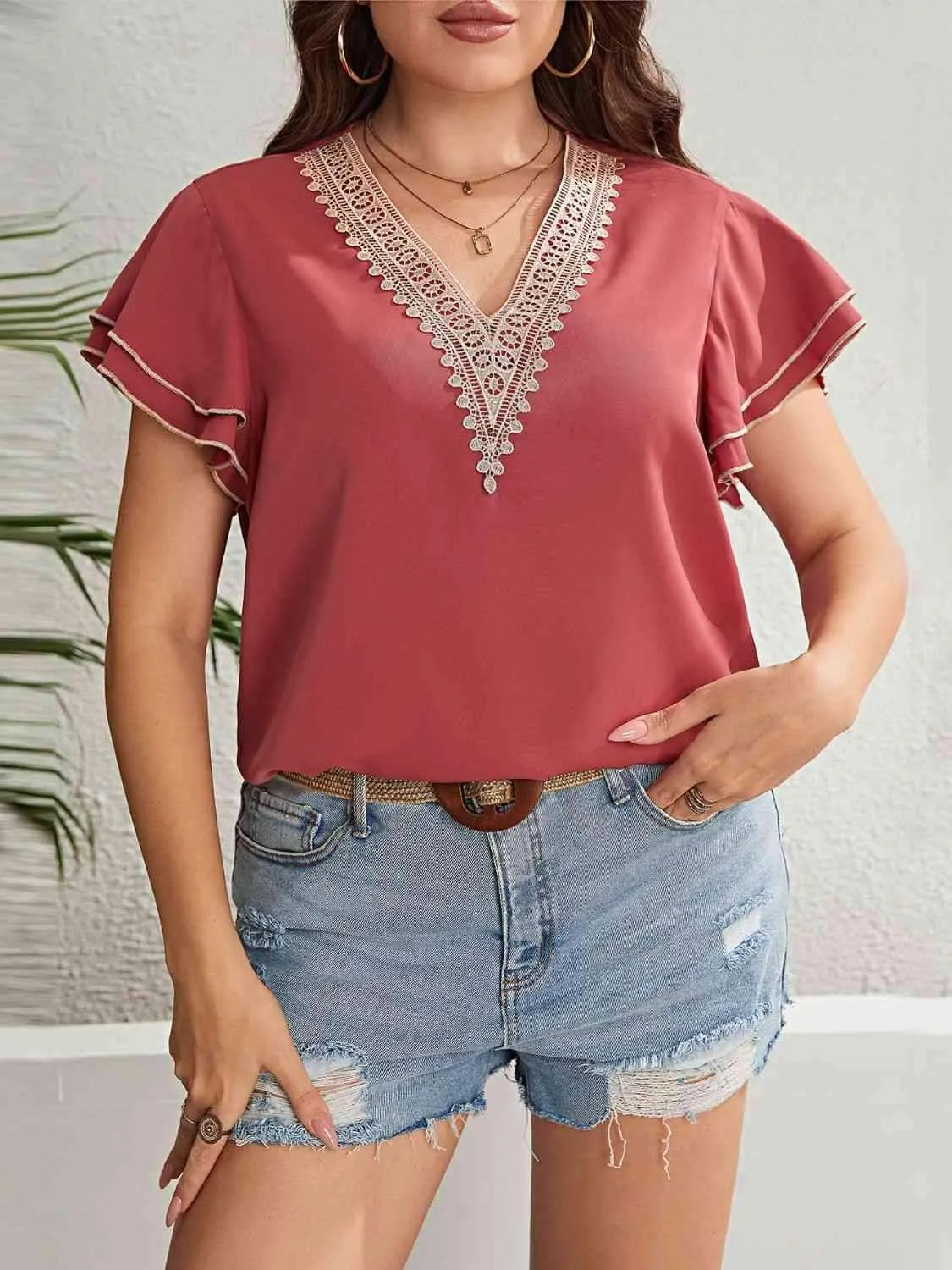 Plus Size Contrast V-Neck Layered Flutter Sleeve Blouse Blouses - Tophatter Daily Deals