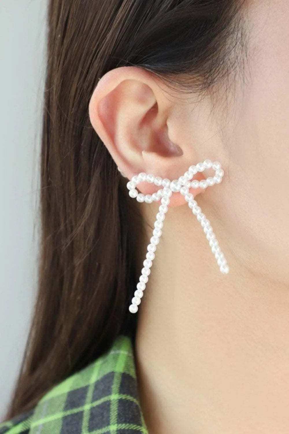 Bow-Shaped Pearl Earrings White One Size Earrings - Tophatter Daily Deals