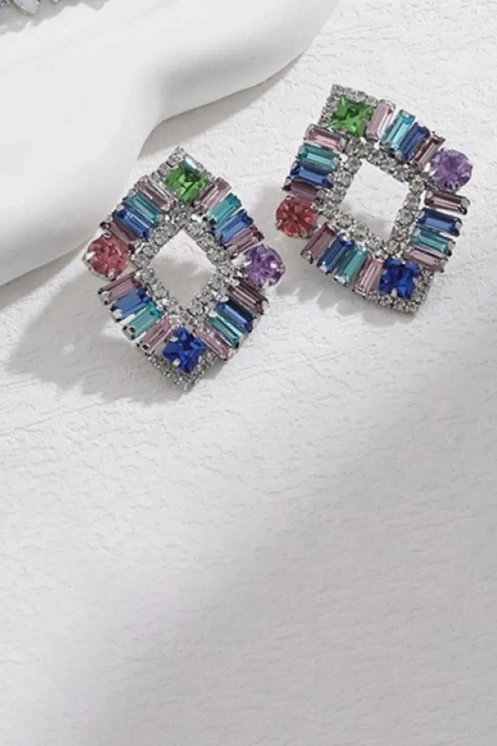 Multicolored Glass Stone Earrings Earrings - Tophatter Daily Deals