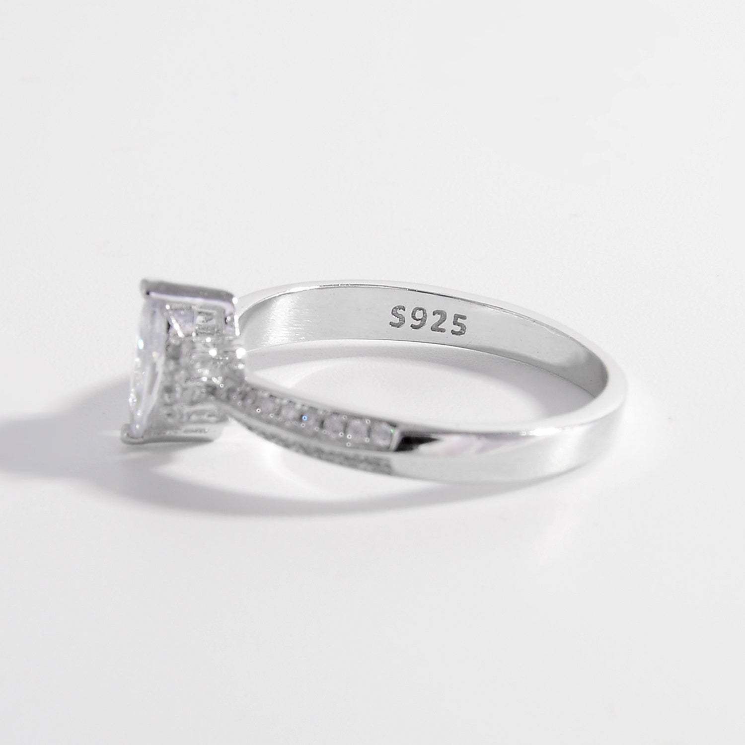 925 Sterling Silver Inlaid Zircon Ring Rings - Tophatter Daily Deals