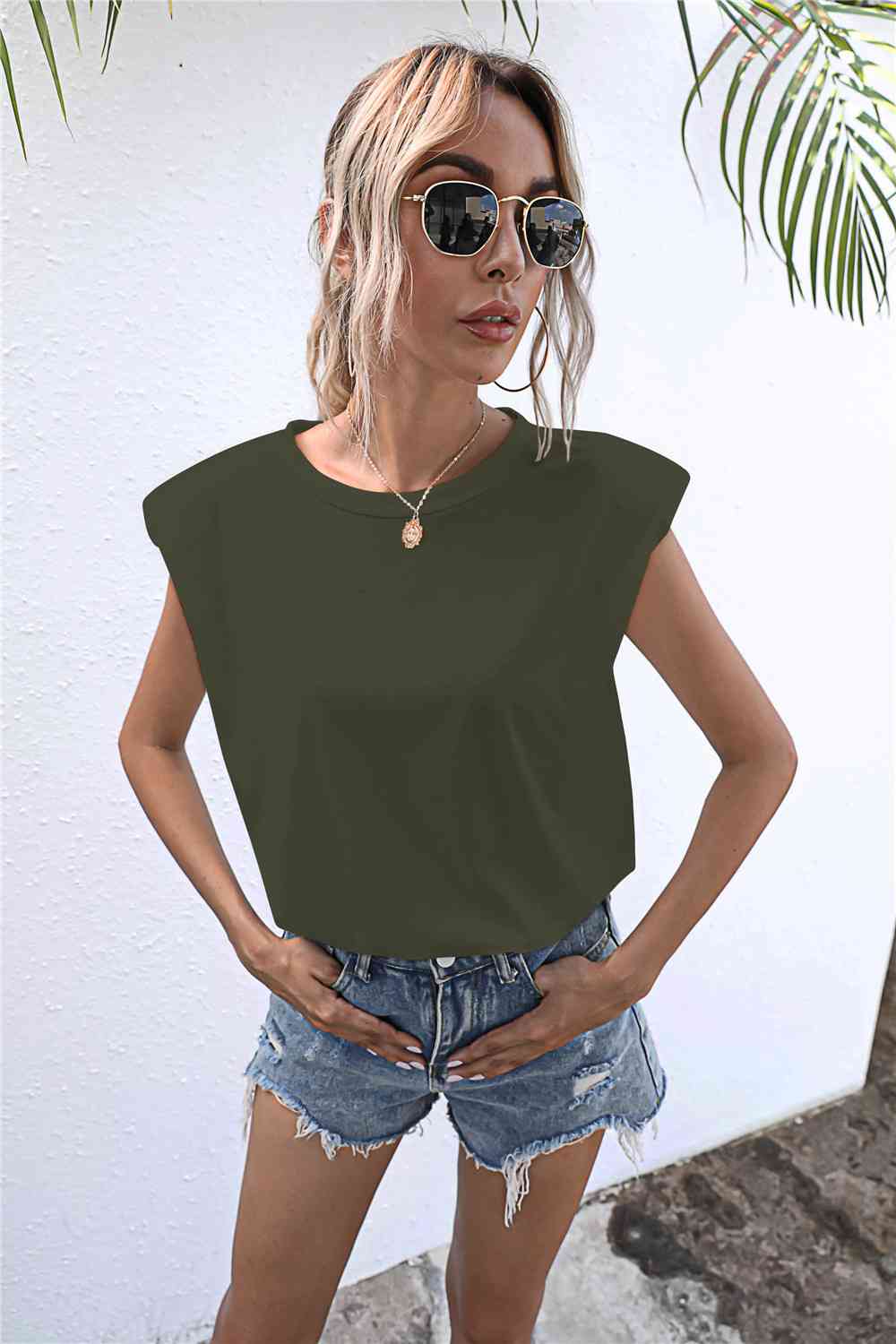 Round Neck Cap Sleeve Tee Army Green Women's T-Shirts - Tophatter Daily Deals