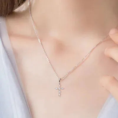 925 Sterling Silver Moissanite Cross Pendant Necklace Moissanite - Tophatter Daily Deals