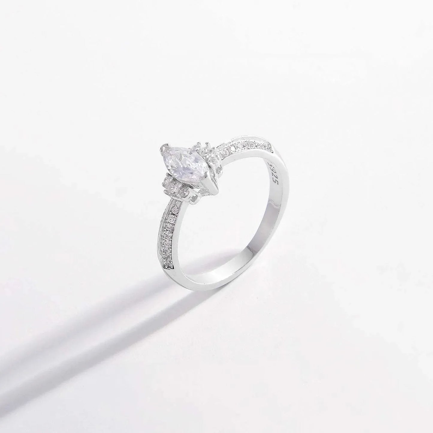 925 Sterling Silver Inlaid Zircon Ring Rings - Tophatter Daily Deals