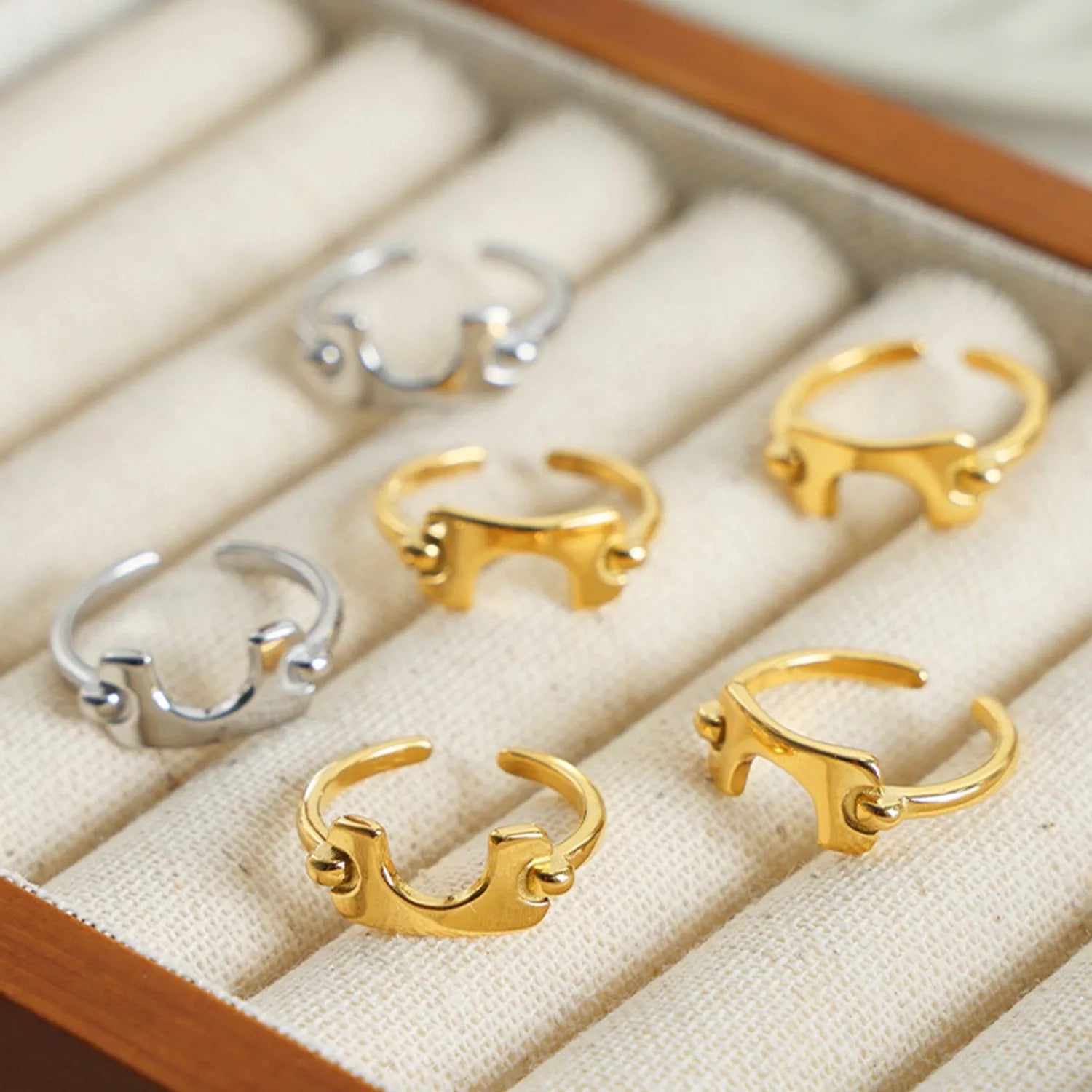 18K Gold-Plated Irregular Open Ring Rings - Tophatter Daily Deals