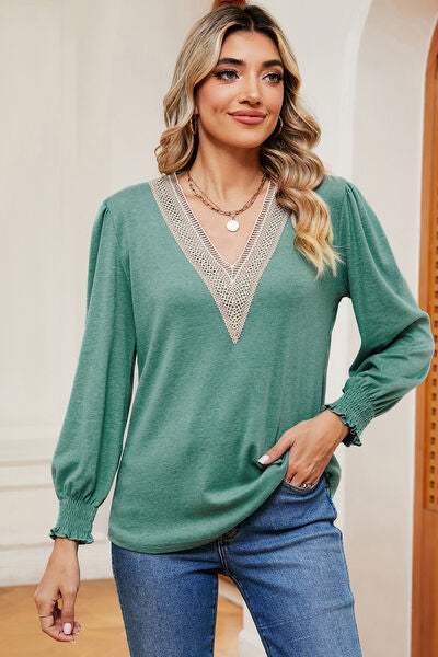 V-Neck Lantern Sleeve T-Shirt Women's T-Shirts - Tophatter Daily Deals