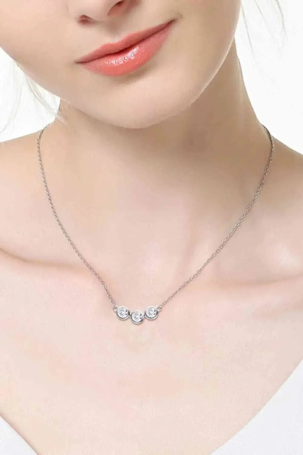 Find Your Center Moissanite Necklace Silver One Size Moissanite - Tophatter Daily Deals