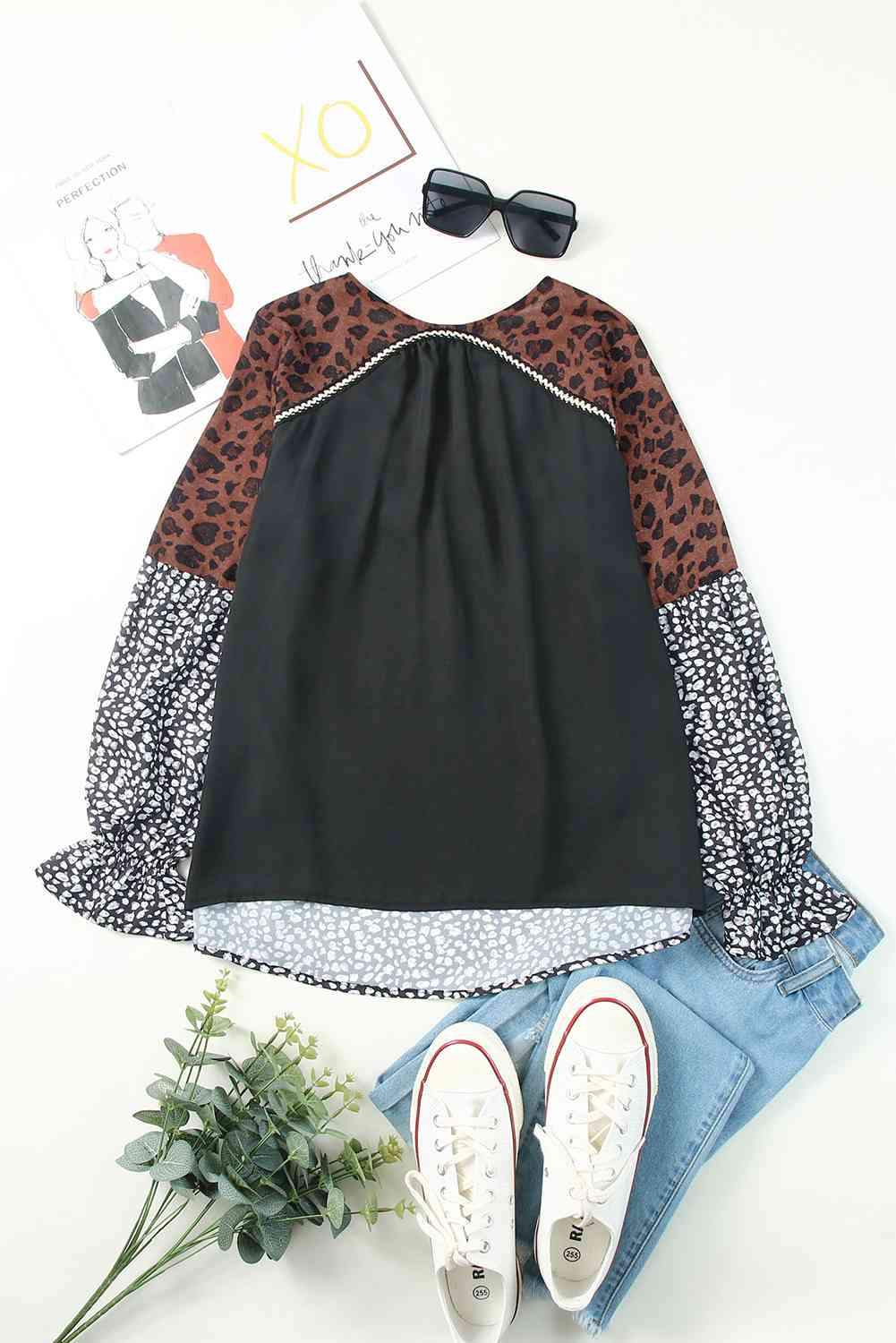 Animal Print Color Block V-Neck Flounce Sleeve Blouse Blouses - Tophatter Daily Deals