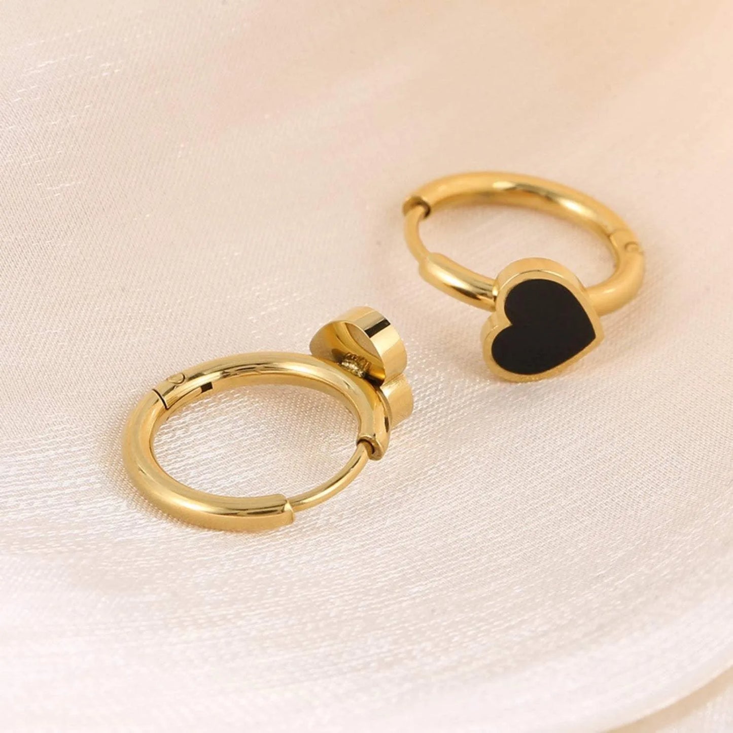 Stainless Steel Heart Huggie Earrings Earrings - Tophatter Daily Deals