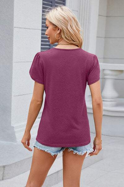 V-Neck Short Sleeve T-Shirt Women's T-Shirts - Tophatter Daily Deals