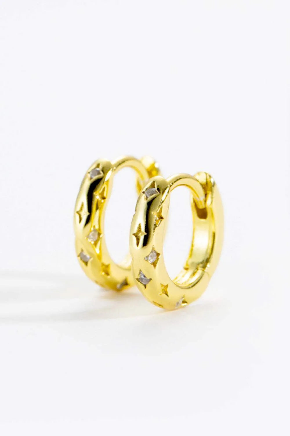 925 Sterling Silver Huggie Earrings Earrings - Tophatter Daily Deals
