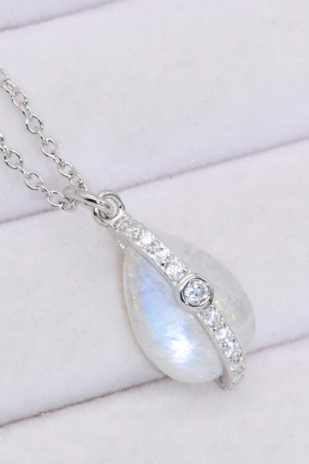 Natural Moonstone and Zircon Pendant Necklace Moonstone - Tophatter Daily Deals