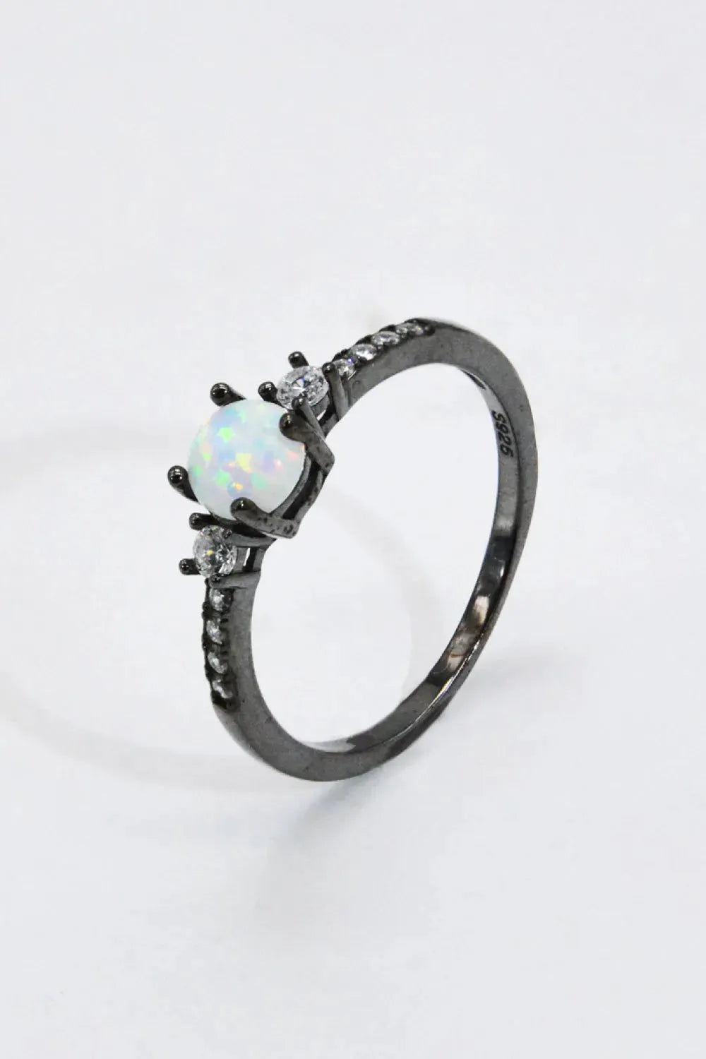 925 Sterling Silver Round Opal Ring Opal - Tophatter Daily Deals