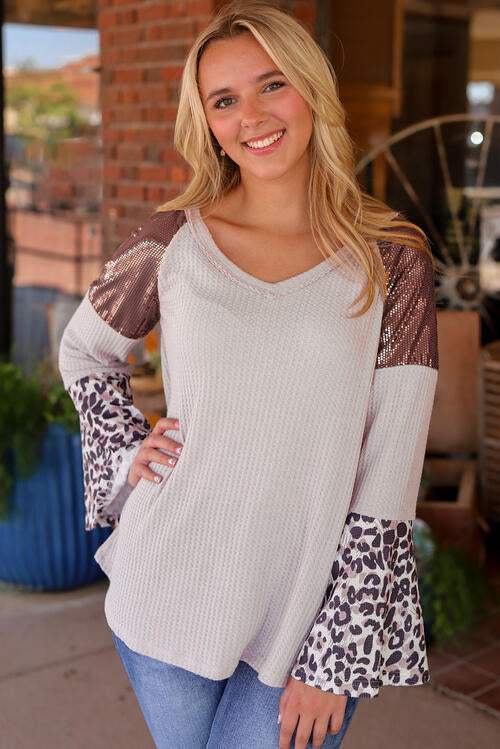 Leopard V-Neck Long Sleeve Top Leopard Blouses - Tophatter Daily Deals