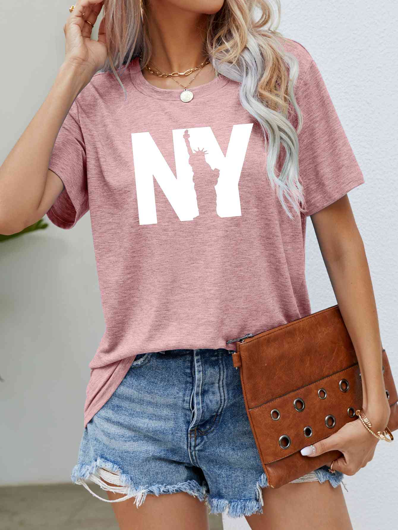 NY the Statue of Liberty Graphic Tee Blush Pink Women's T-Shirts - Tophatter Daily Deals