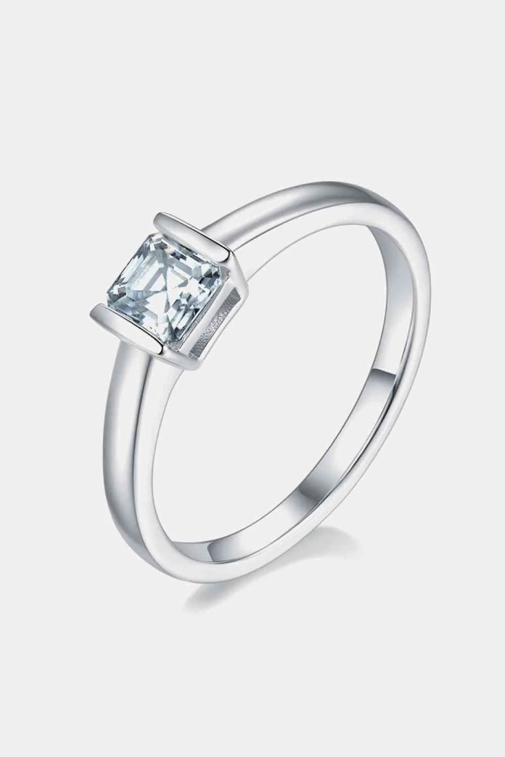 Moissanite 925 Sterling Silver Solitaire Ring Square Moissanite - Tophatter Daily Deals