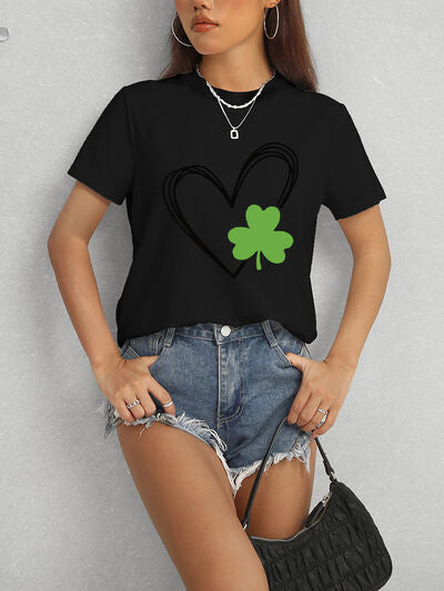 Heart Lucky Clover Short Sleeve T-Shirt Women's T-Shirts - Tophatter Daily Deals