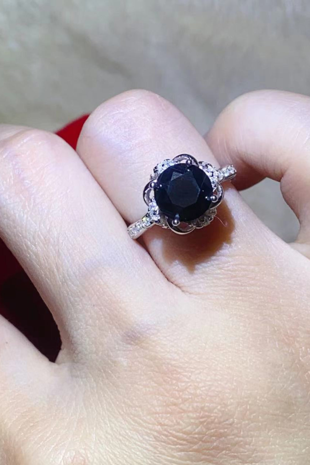 2 Carat Black Moissanite Floral Ring Moissanite - Tophatter Daily Deals