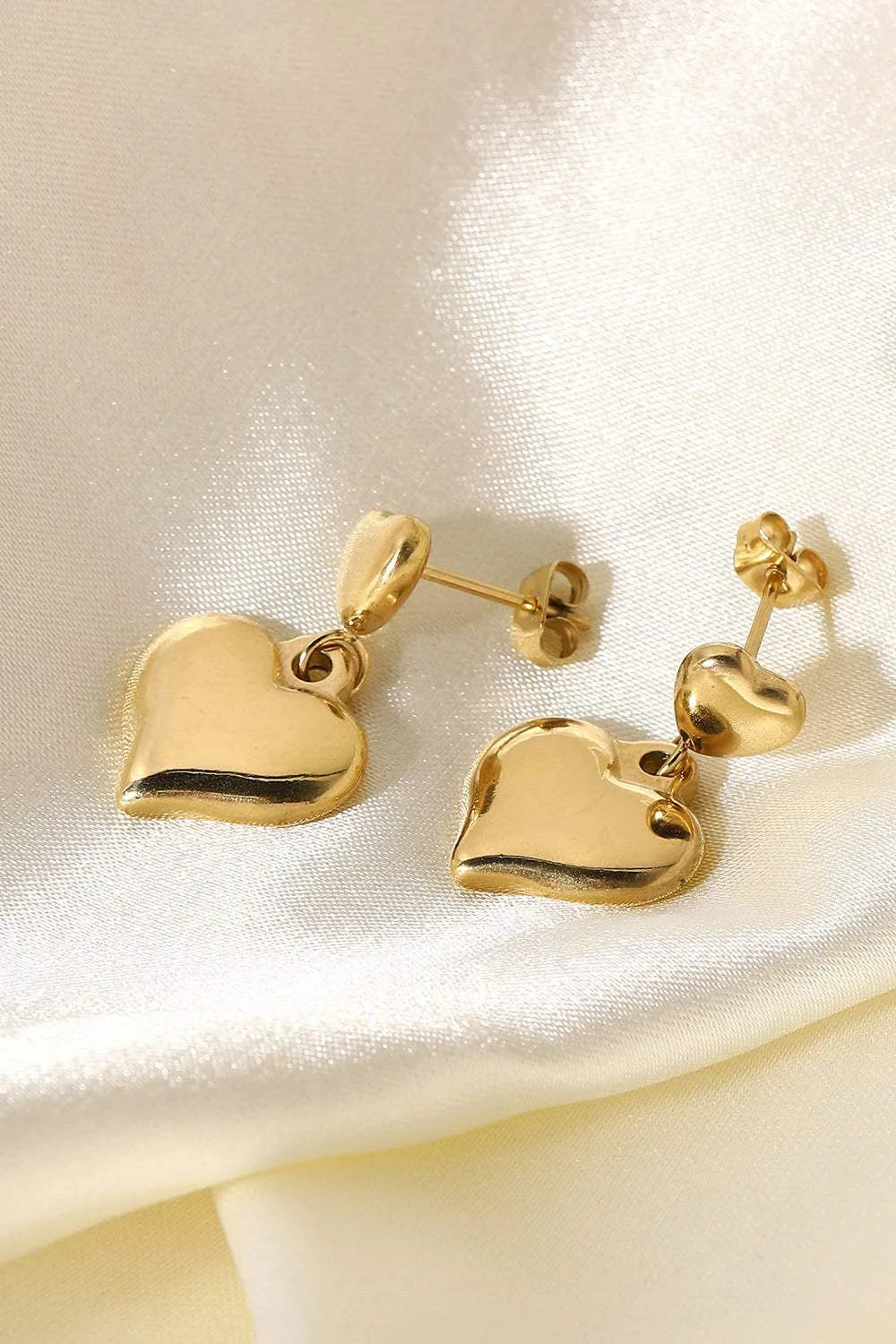 14K Gold Plated Double Heart Stud Earrings Earrings - Tophatter Daily Deals