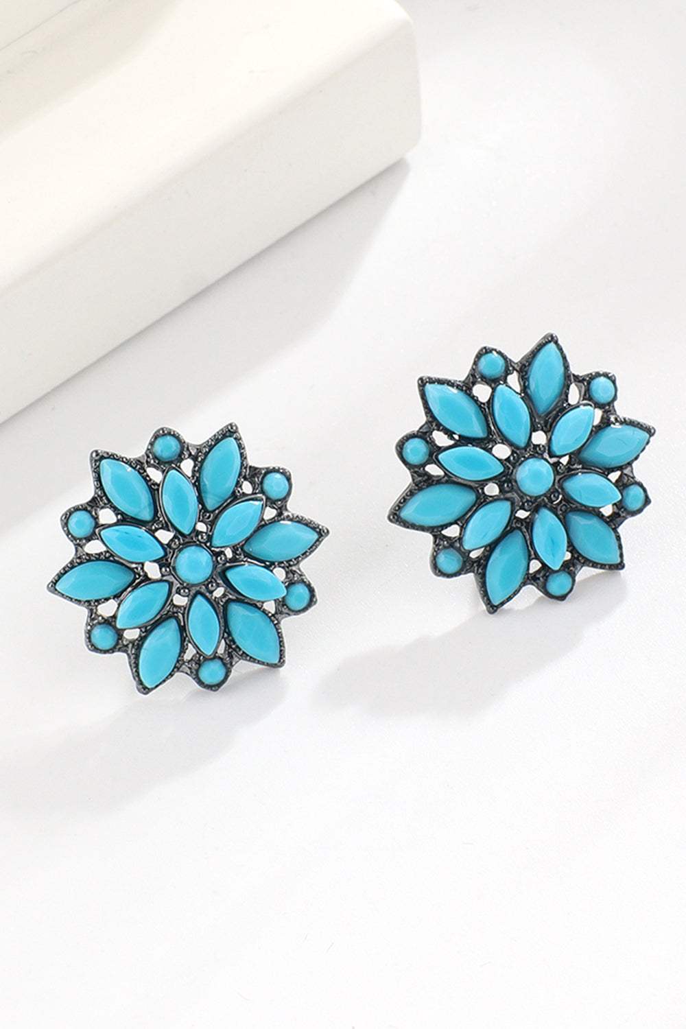 Turquoise Stud Earrings Earrings - Tophatter Daily Deals