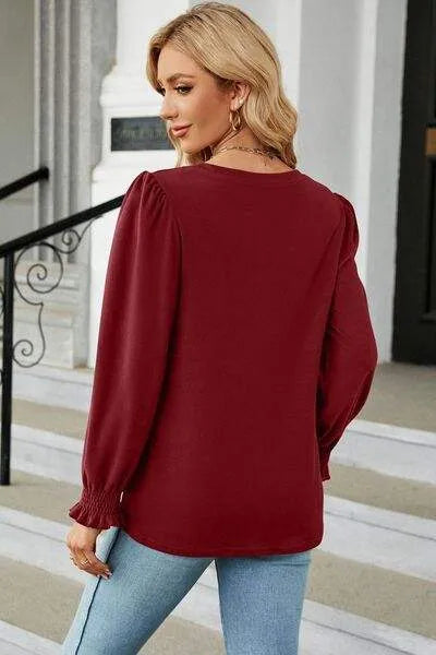 Round Neck Long Sleeve T-Shirt Women's T-Shirts - Tophatter Daily Deals