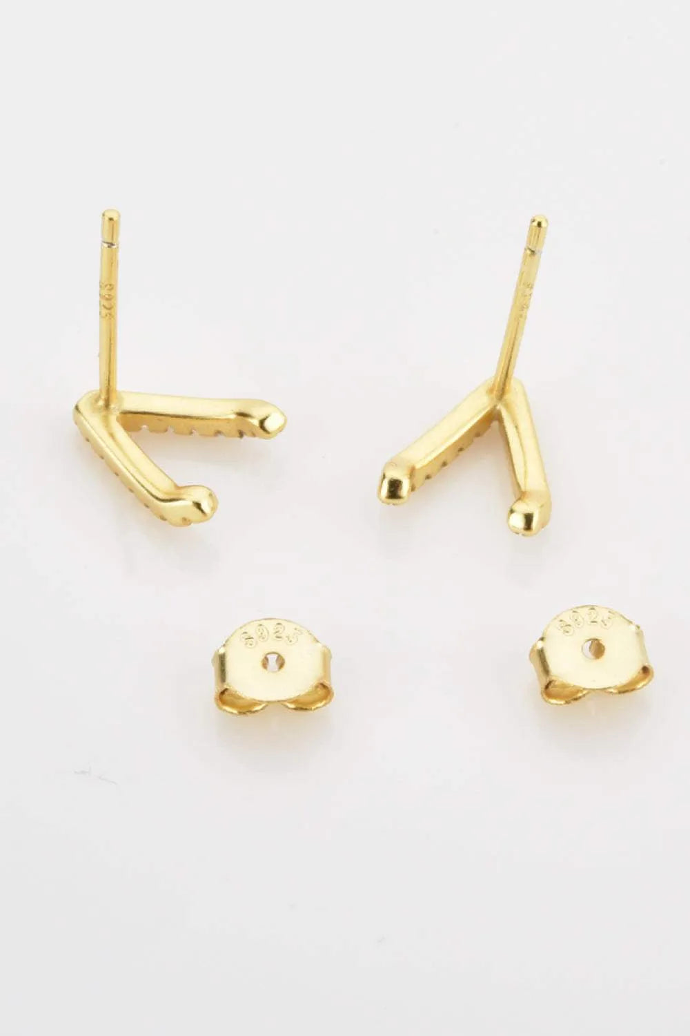 Zircon Letter V Stud Earrings Earrings - Tophatter Daily Deals