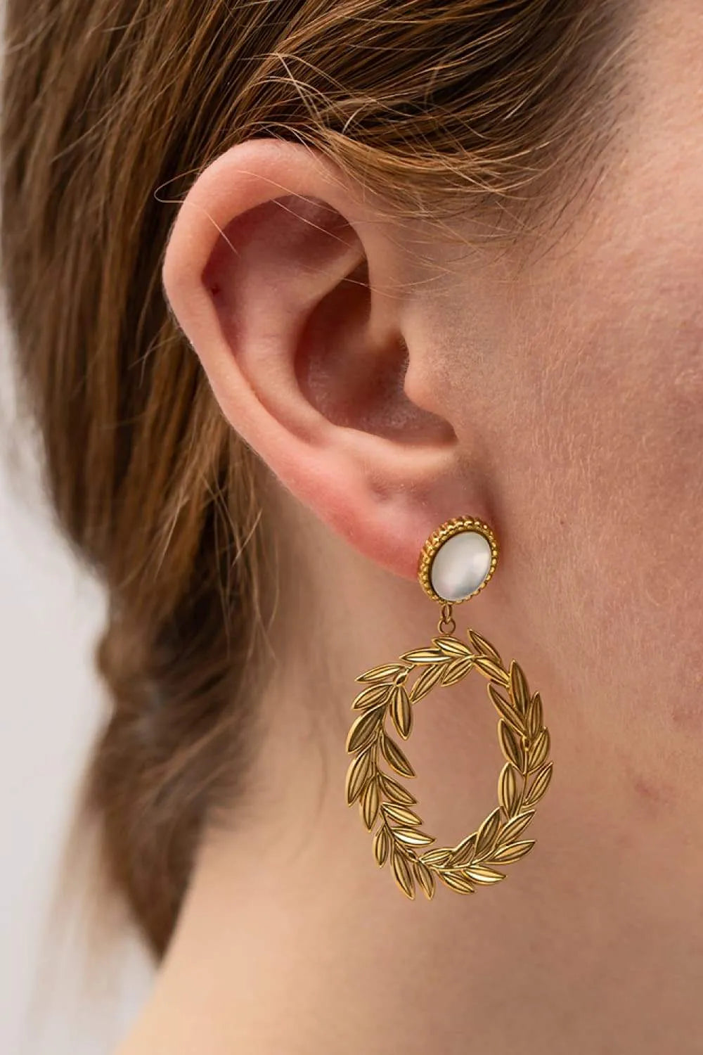 Stainless Steel Leaf-Shaped Drop Earrings Earrings - Tophatter Daily Deals