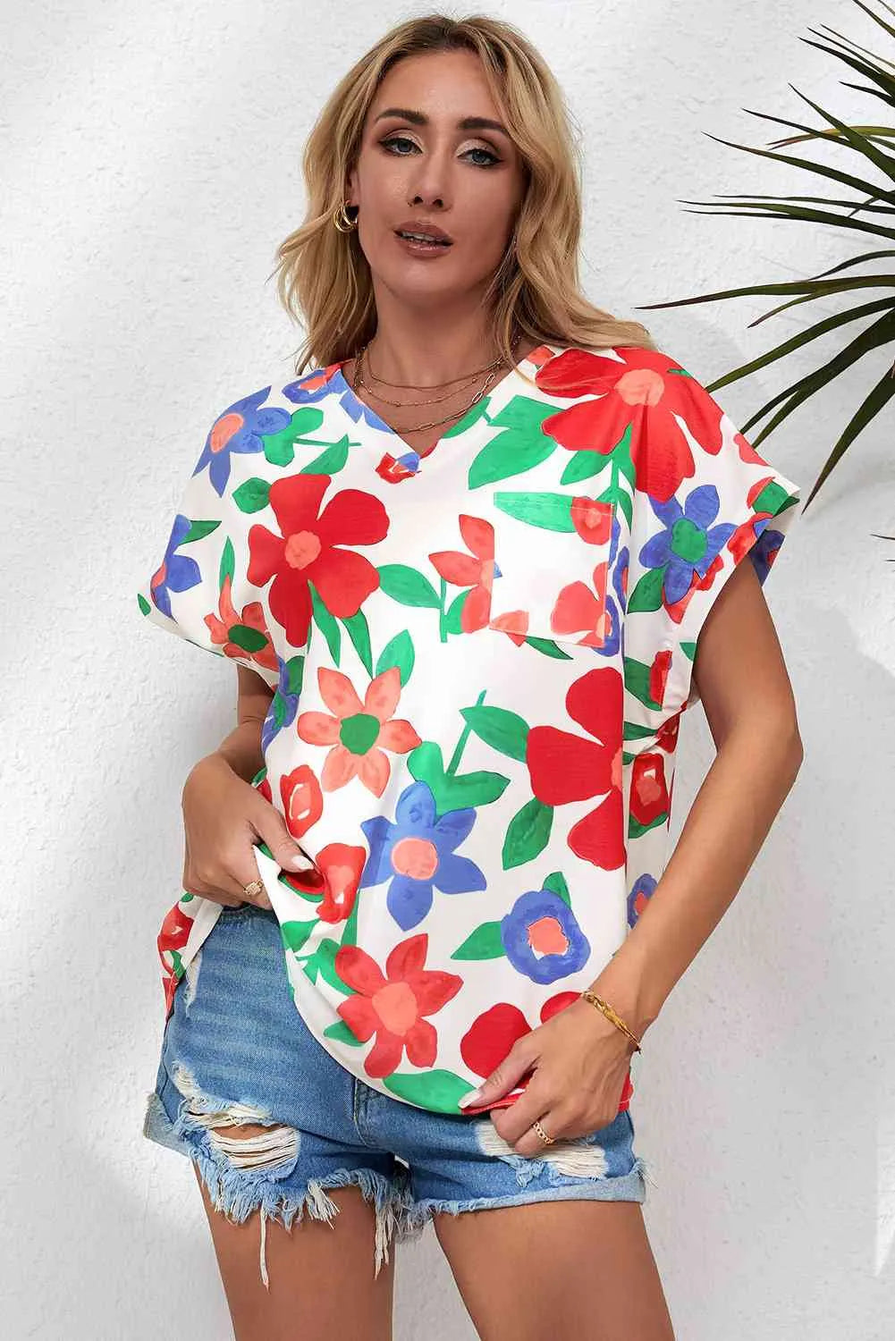 Floral V-Neck Short Sleeve Top Floral Blouses - Tophatter Daily Deals